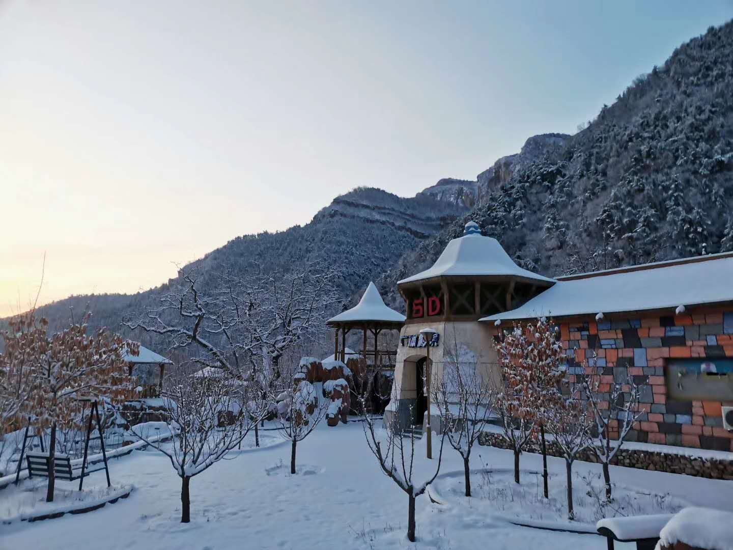 朝阳沟景区的冬日