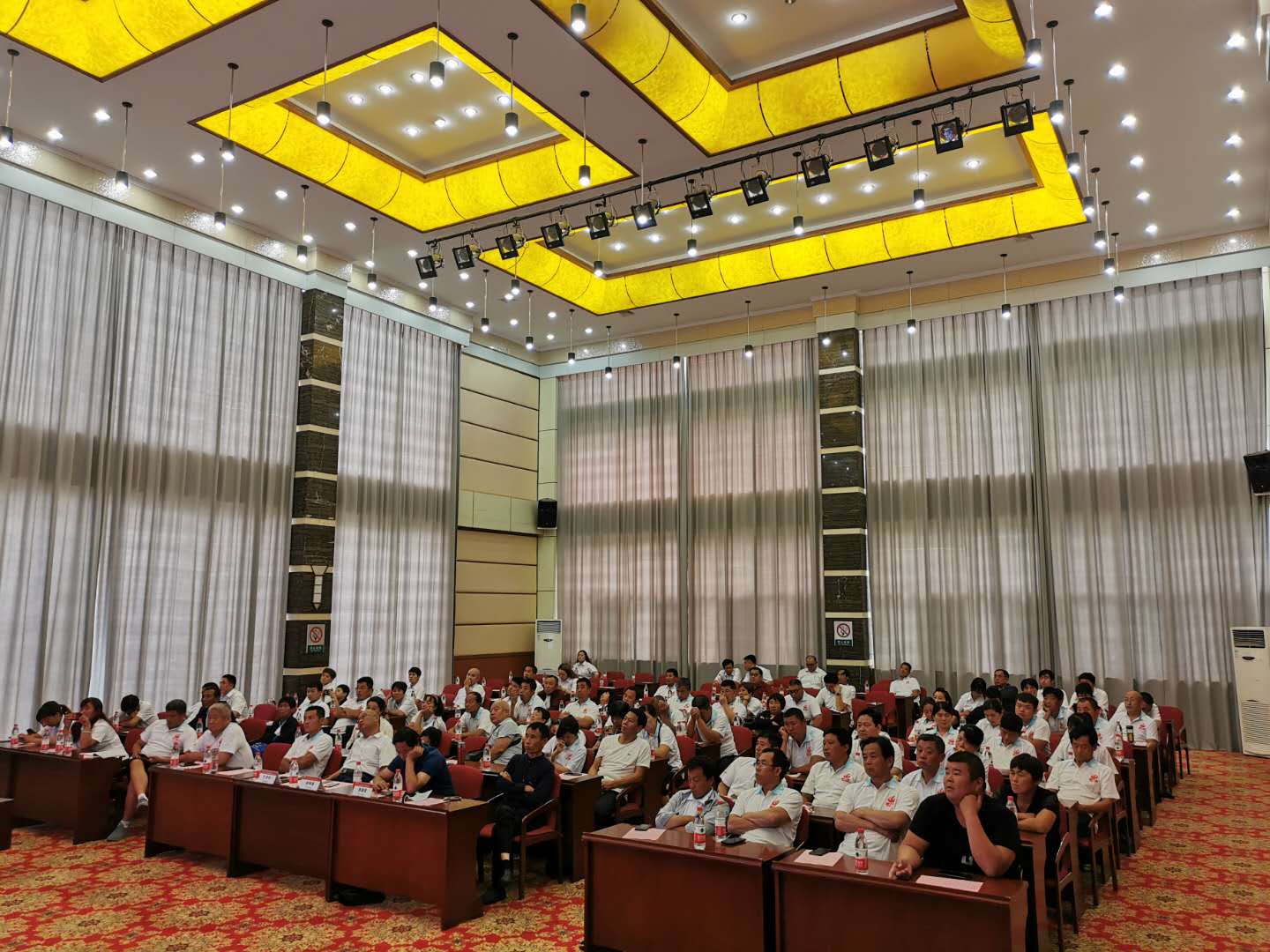 朝阳沟景区宾馆、餐饮、会议简介